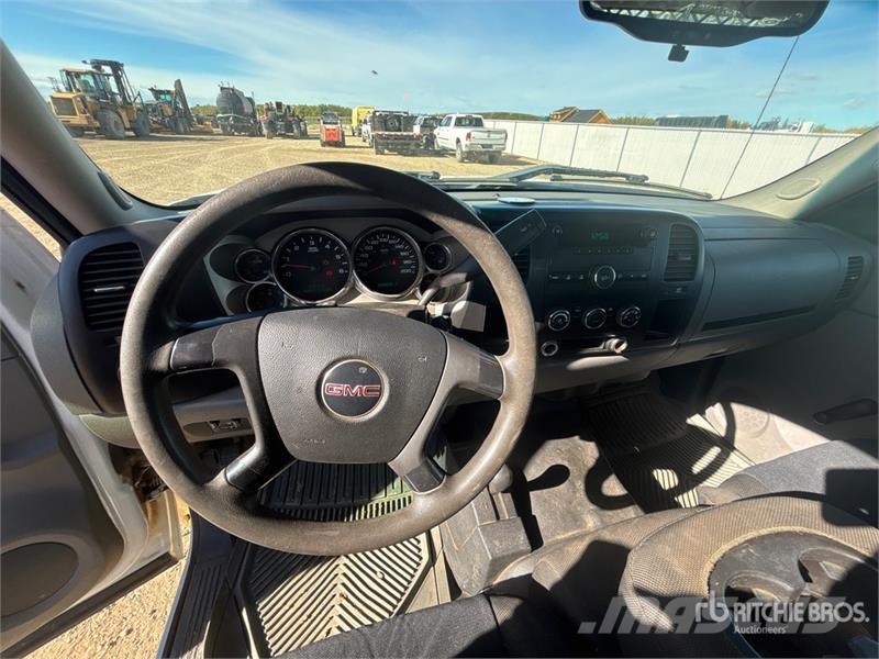 GMC 3500HD Kamioni sa otvorenim sandukom