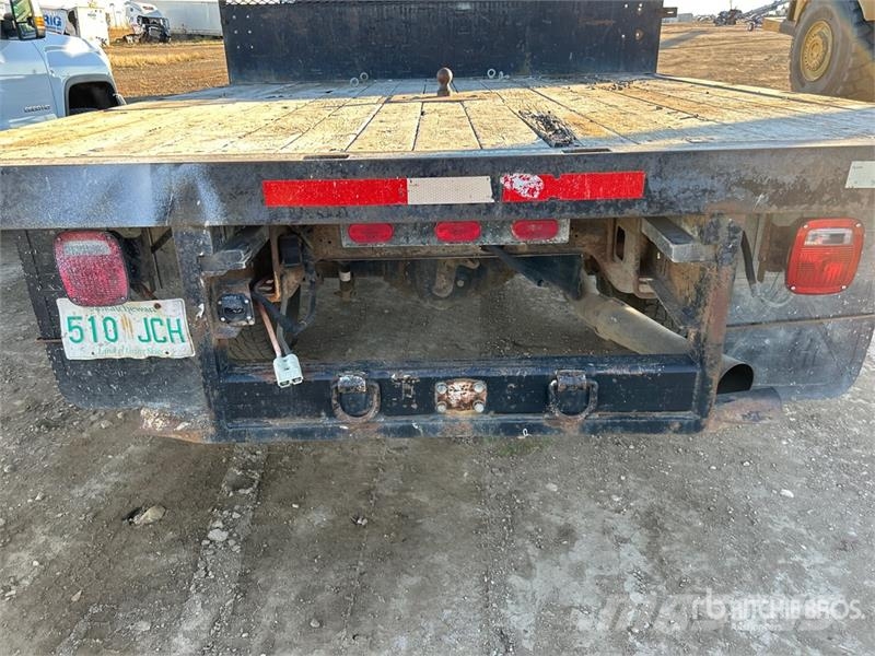 GMC 3500HD Pritschenwagen/Pritschenwagen mit Seitenklappe