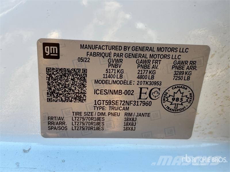 GMC 3500HD 4x4 Extended Cab Pickup Muu