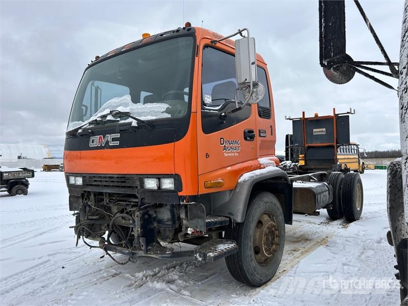 GMC 4x2 Cab and Chassis Kabine i unutrašnjost