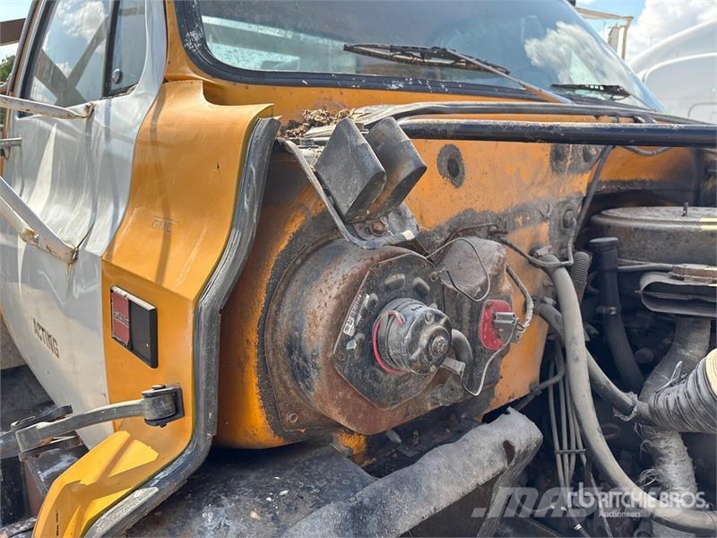 GMC 4x2 Flatbed Truck Flatbed / Dropside trucks