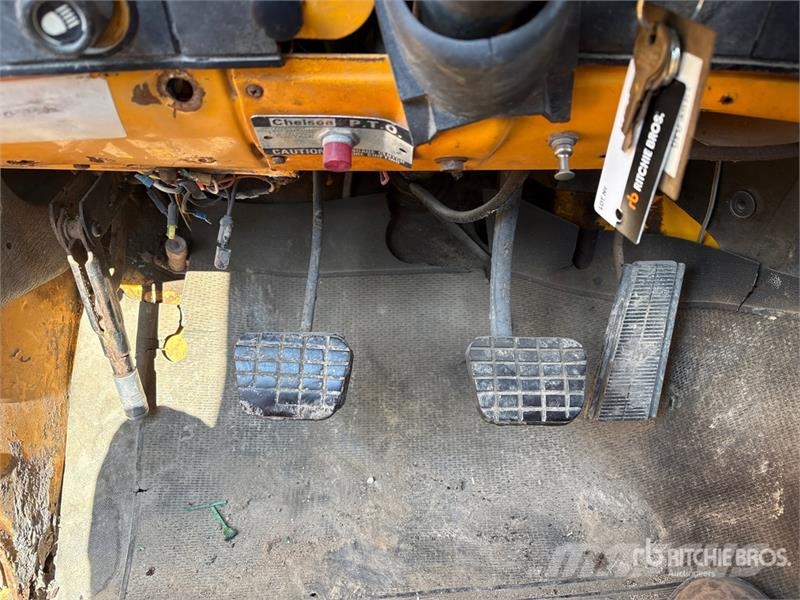 GMC 4x2 Flatbed Truck Flatbed / Dropside trucks