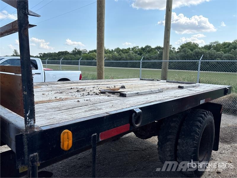 GMC 4x2 Flatbed Truck Flatbed / Dropside trucks