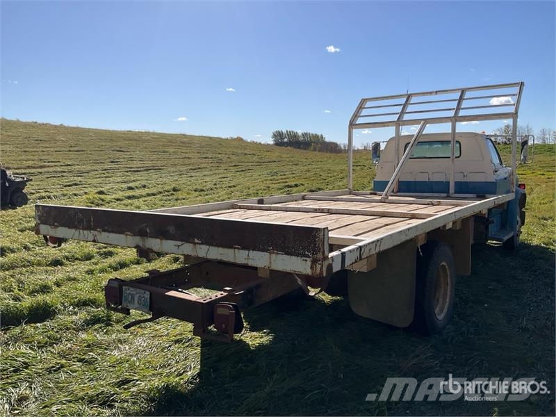 GMC 6000 4x2 Flatbed Truck Pritschenwagen/Pritschenwagen mit Seitenklappe