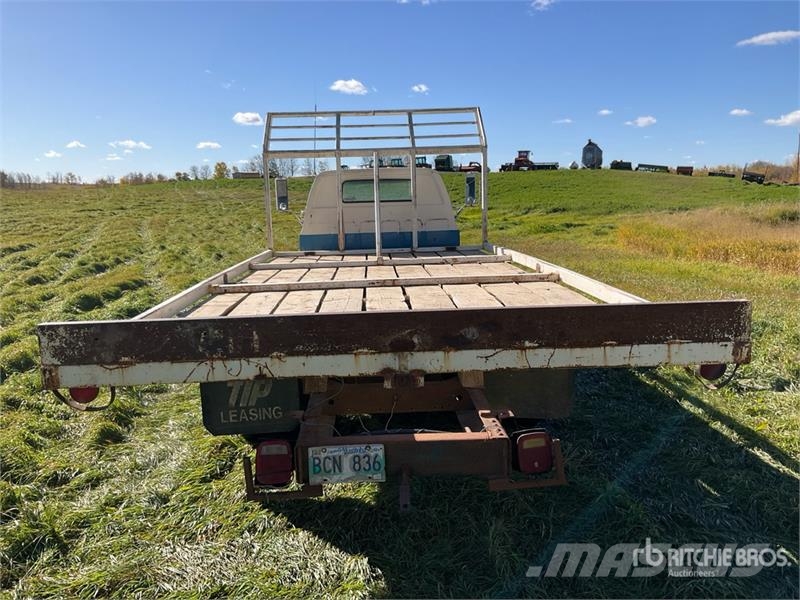 GMC 6000 4x2 Flatbed Truck Pritschenwagen/Pritschenwagen mit Seitenklappe