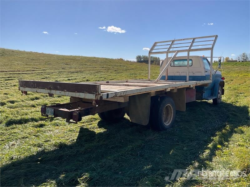 GMC 6000 4x2 Flatbed Truck Pritschenwagen/Pritschenwagen mit Seitenklappe