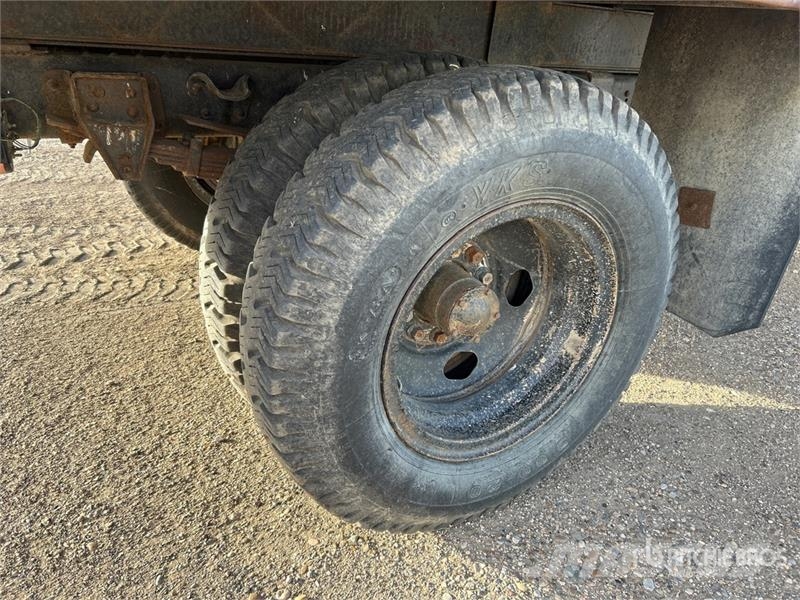 GMC 6000 4x2 Grain Truck зерновозы