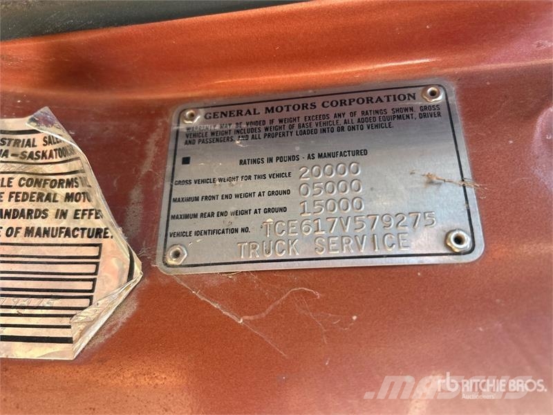 GMC 6000 4x2 Grain Truck зерновозы