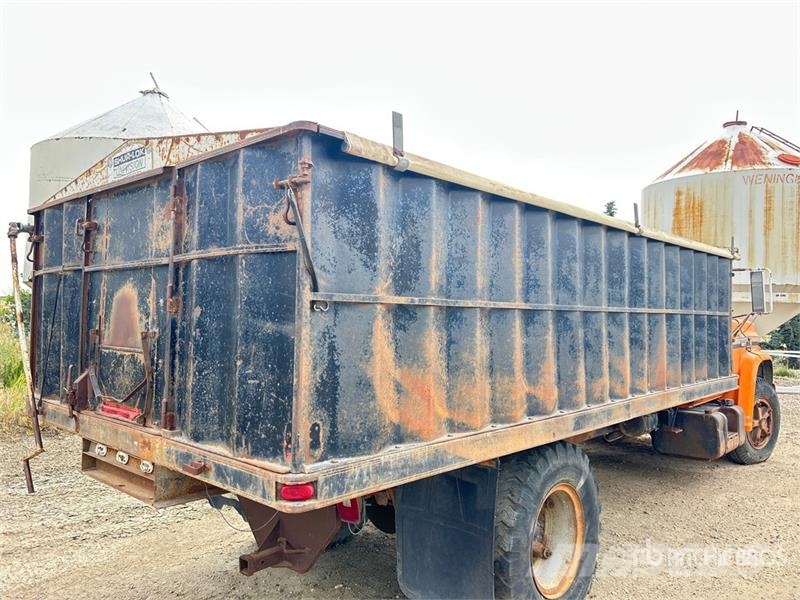GMC 6500 农用/粮食运输车