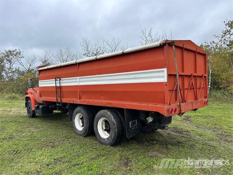 GMC 6500 Poljoprivredni / žitni kamioni