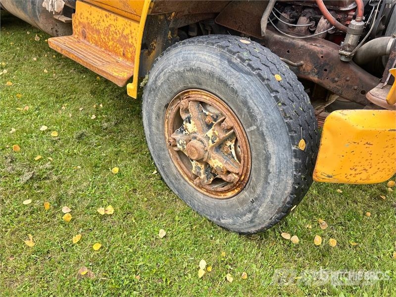 GMC 6500 شاحنات المزارع / الحبوب
