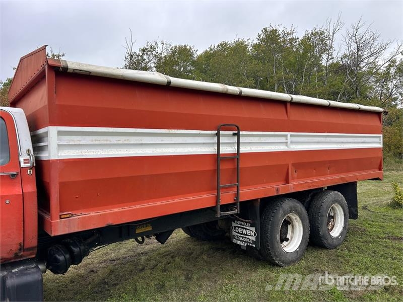 GMC 6500 Poljoprivredni / žitni kamioni