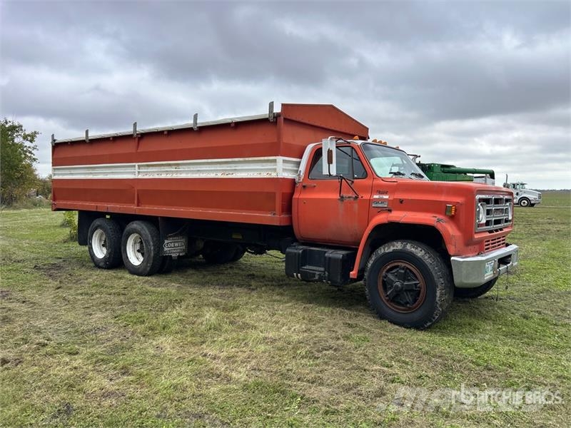 GMC 6500 Poljoprivredni / žitni kamioni