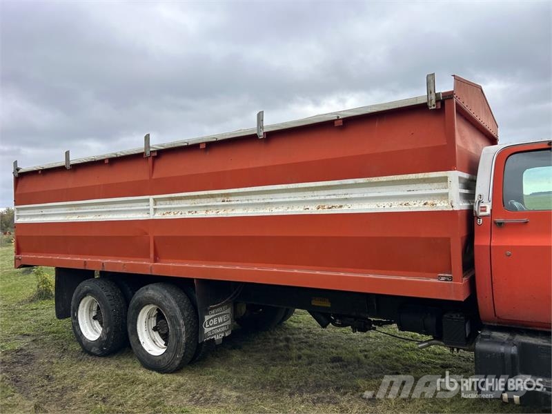 GMC 6500 Poljoprivredni / žitni kamioni