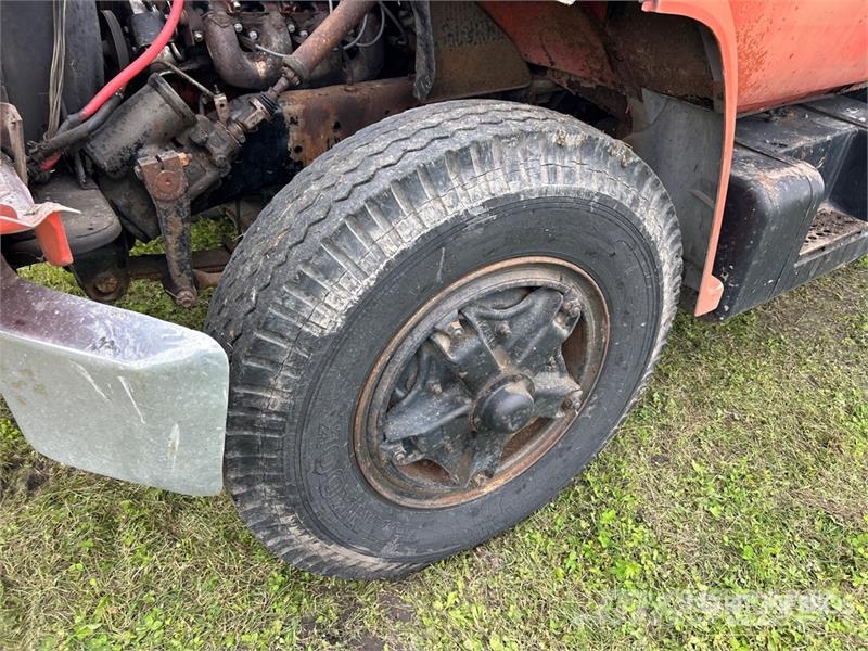 GMC 6500 Poljoprivredni / žitni kamioni