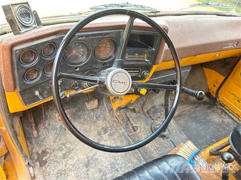 GMC 6500 شاحنات المزارع / الحبوب