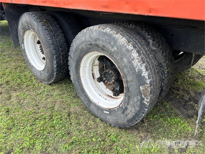 GMC 6500 Poljoprivredni / žitni kamioni