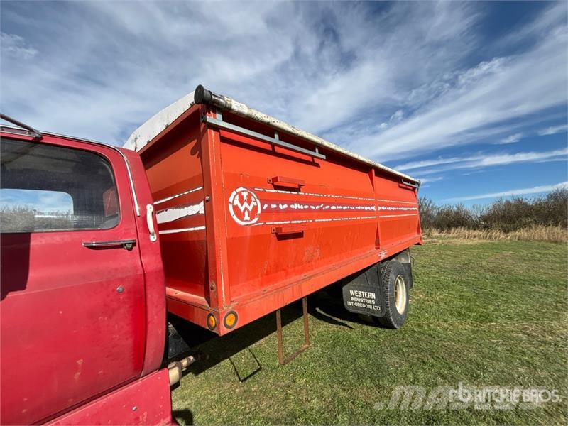 GMC 7000 Vilja-autot