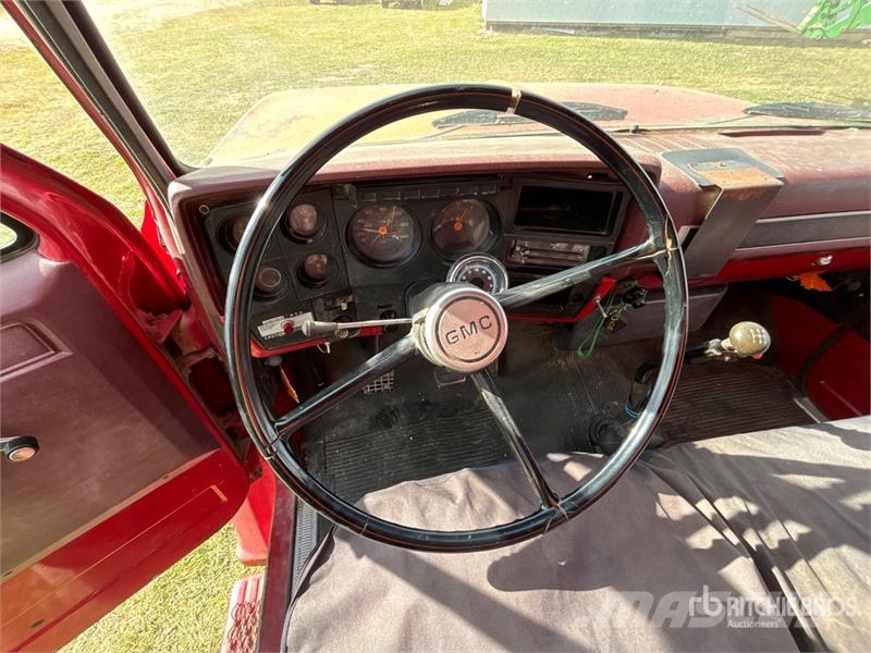 GMC 7000 Vilja-autot