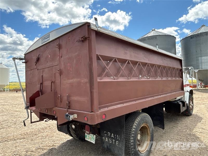 GMC 7000 Getreidekipper