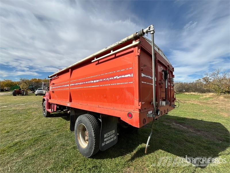 GMC 7000 Vilja-autot