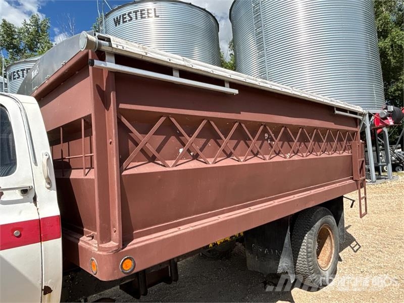 GMC 7000 Getreidekipper