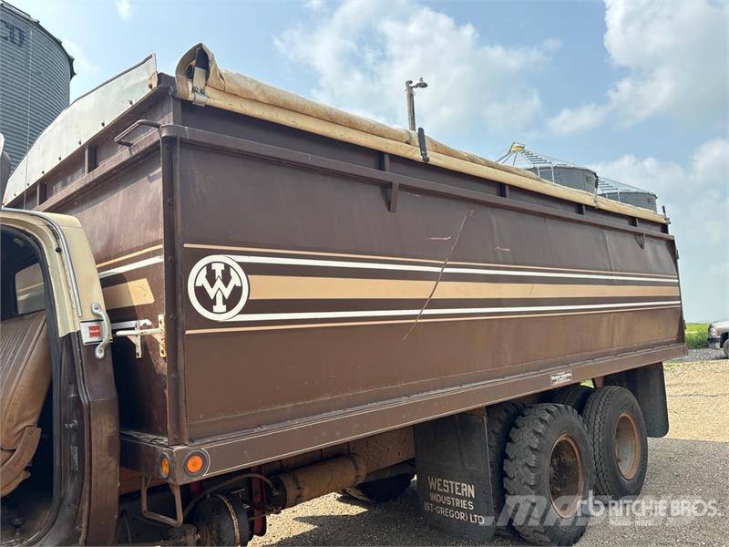 GMC 7000 Graantransporter