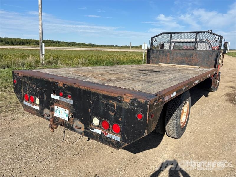 GMC 7000 4x2 Flatbed Truck 플랫베드/드롭사이드 트럭