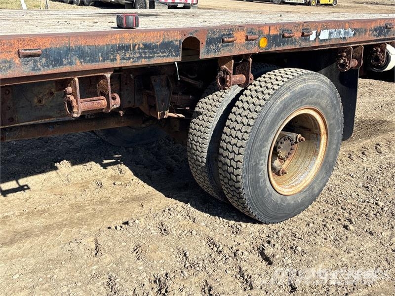 GMC 7000 4x2 Flatbed Truck 플랫베드/드롭사이드 트럭
