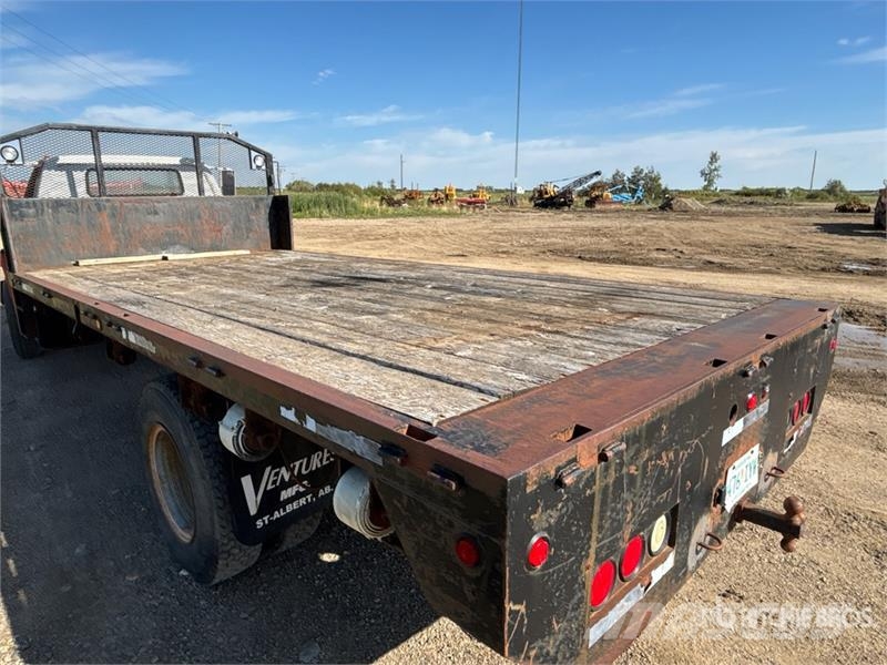 GMC 7000 4x2 Flatbed Truck 플랫베드/드롭사이드 트럭