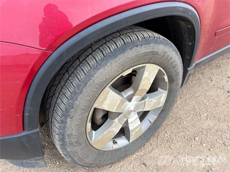 GMC Acadia SLT AWD SUV Automobili