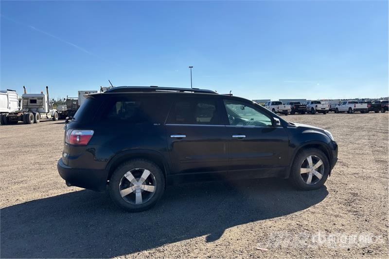 GMC Acadia SUV Lengvieji automobiliai