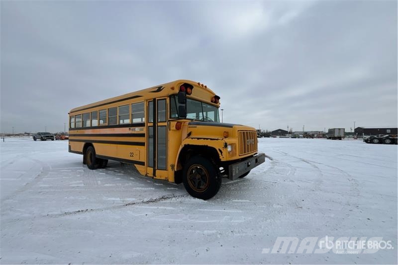 GMC B7 Bluebird 4x2 School Bus Minibusser