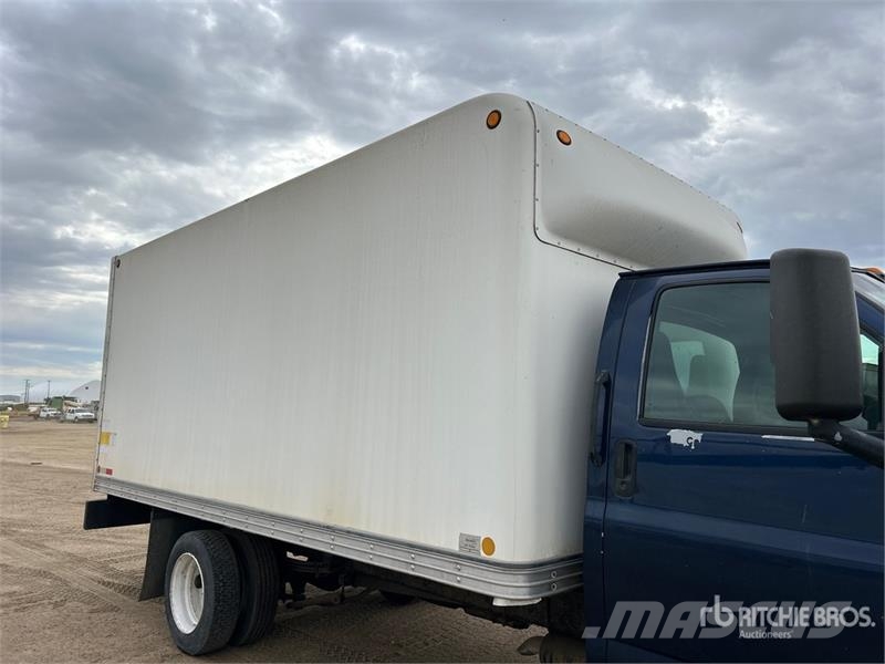 GMC C4500 4x2 Van Truck (Inoperable) Van Body Trucks