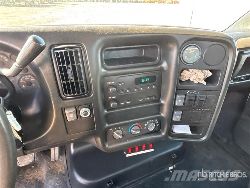 GMC C5500 Kraanaga veokid