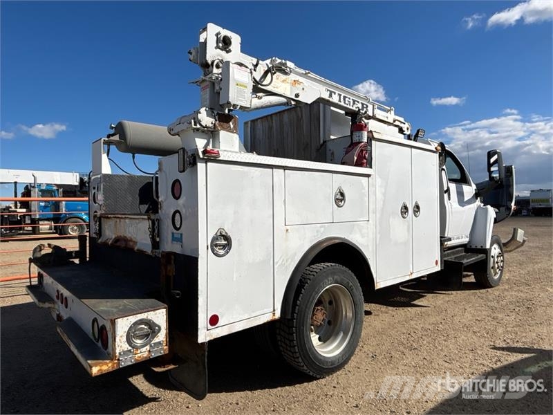 GMC C5500 Munitsipaalsõidukid