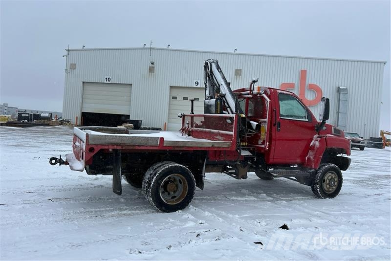 GMC C5500 4x4 Boom Truck شاحنات الرافعات