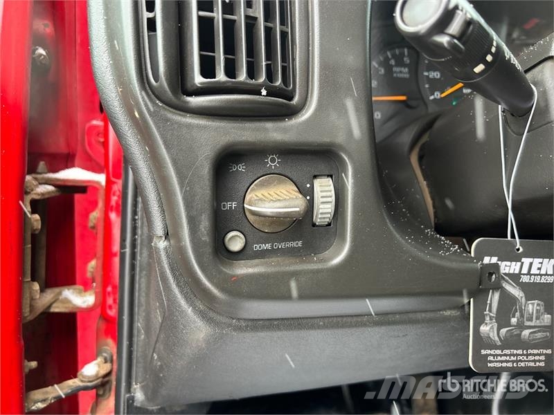 GMC C5500 4x4 Boom Truck شاحنات الرافعات