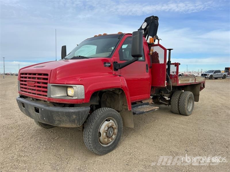 GMC C5500 4x4 Boom Truck Crane trucks