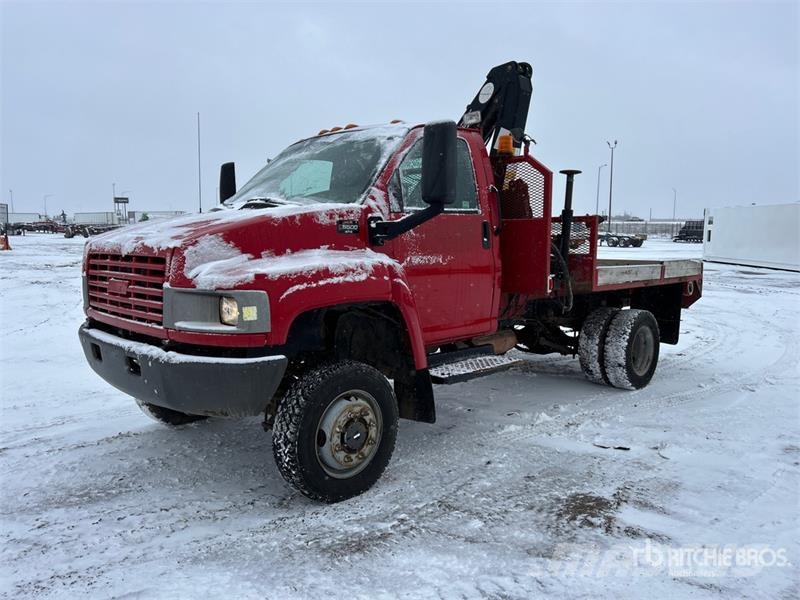GMC C5500 4x4 Boom Truck شاحنات الرافعات