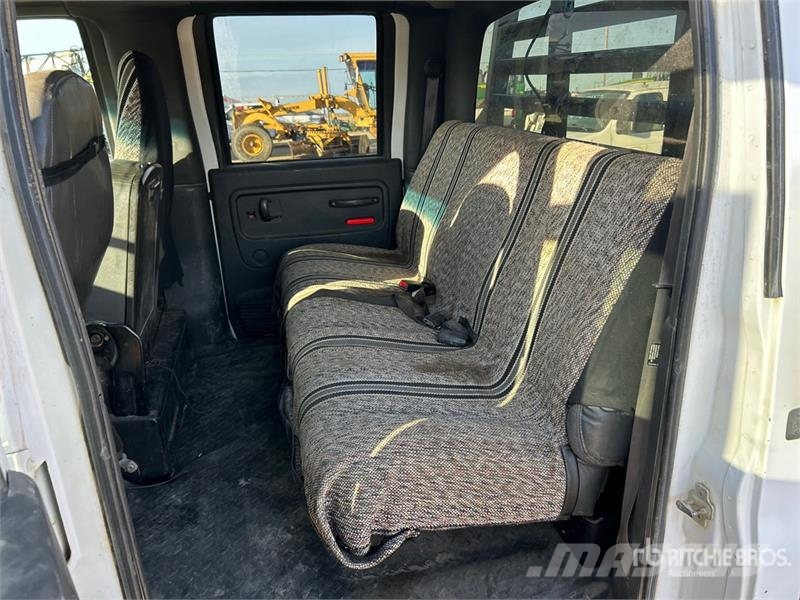 GMC C5500 4x4 Crew Cab Equipment Transport Truck Andere Fahrzeuge
