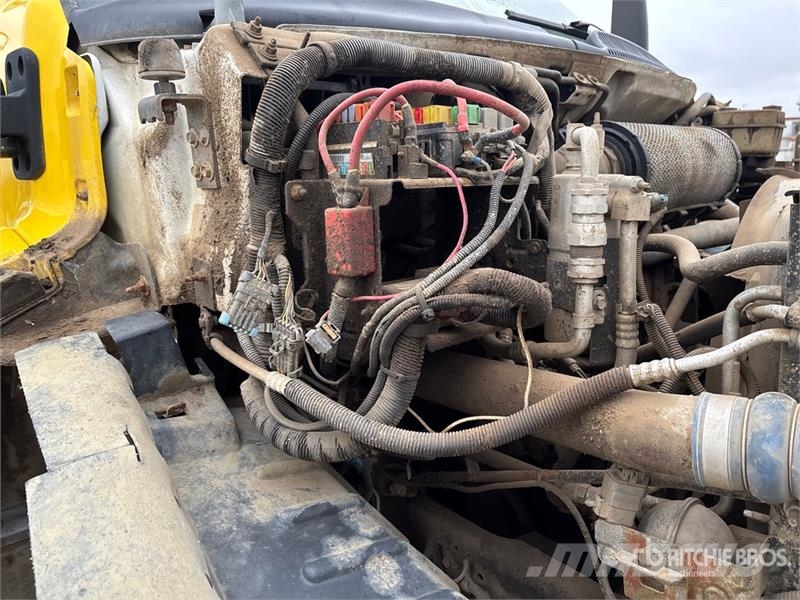 GMC C5500 4x4 Fuel Truck Tankwagen