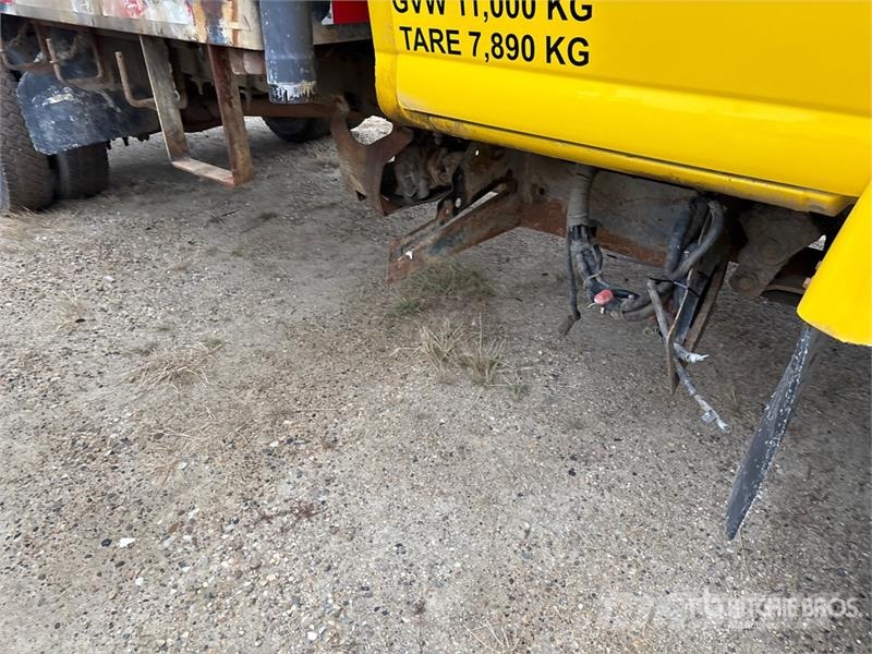 GMC C5500 4x4 Fuel Truck Tankwagen