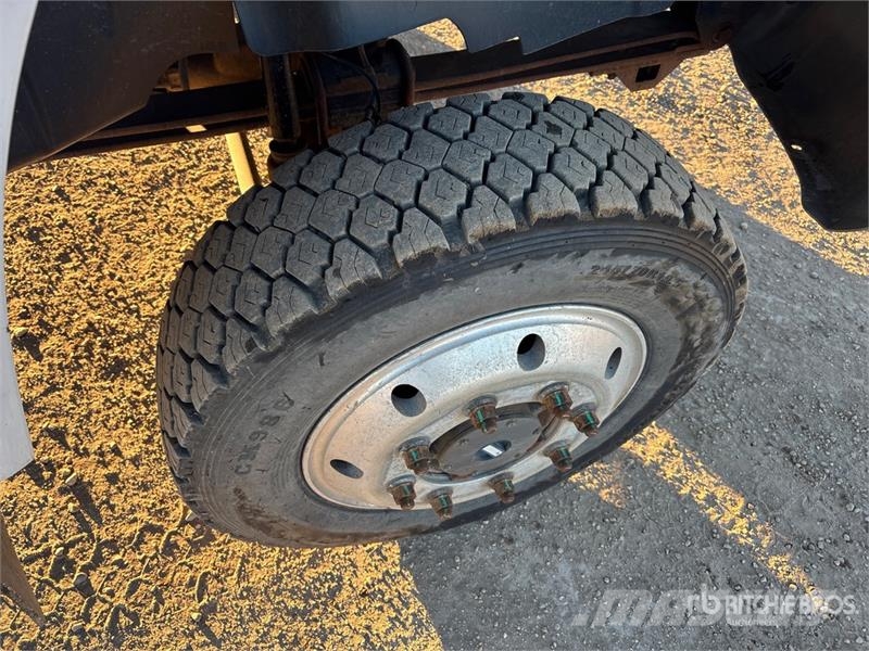 GMC C5500 4x4 Power Tong Prosess Utstyr