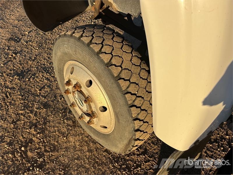 GMC C5500 4x4 Power Tong Prosess Utstyr