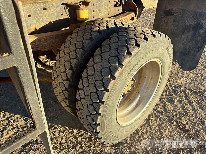 GMC C5500 4x4 Power Tong Prosess Utstyr