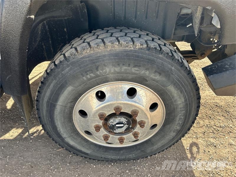 GMC C5500 4x4 Power Tong Predelovalna oprema