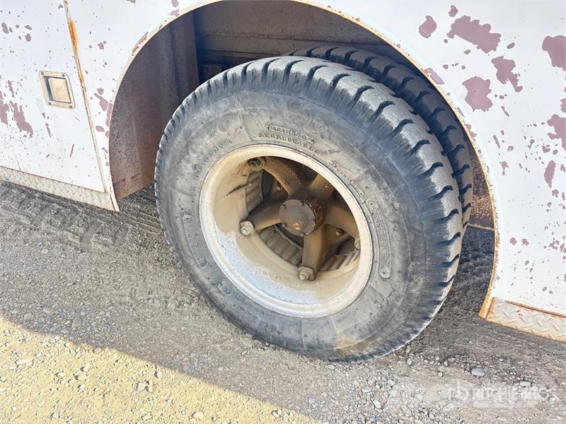 GMC C6500 Löschfahrzeuge