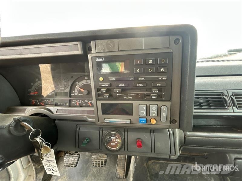 GMC C6500 4x2 Livestock Truck Otros camiones