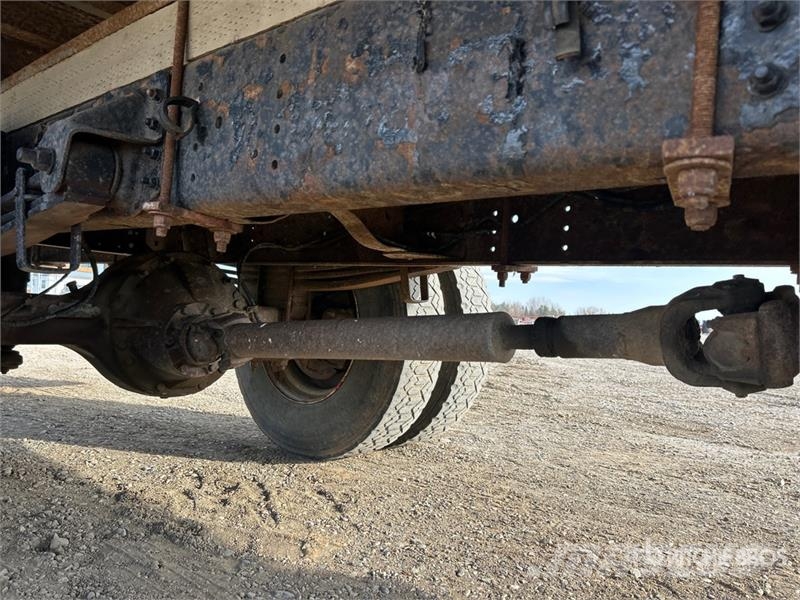 GMC C6500 4x2 Livestock Truck Otros camiones